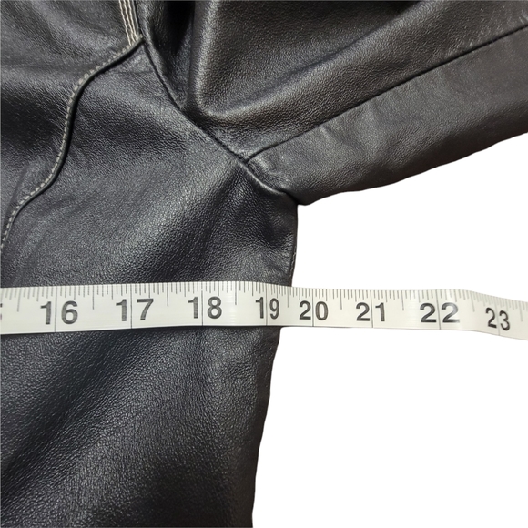 Colebrook Classics genuine leather jacket.      b2 - Picture 6 of 8